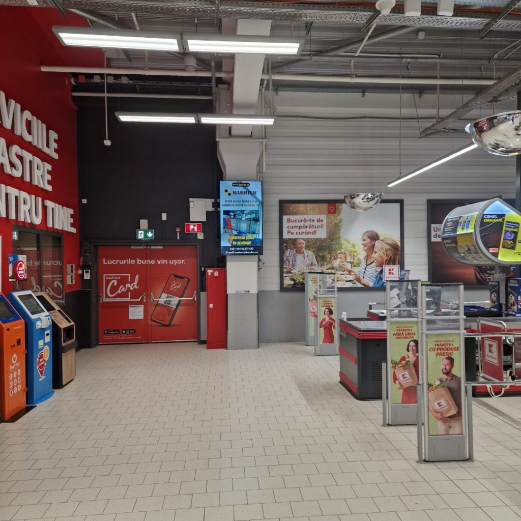 Reteaua-Digitala-Indoor-DOOH-KAUFLAND-Aparatorii-Patriei-1