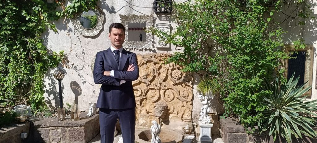 Leadership și rezultate – Mihai Popa în echipa de vânzări EkoGroup 2 Leadership și rezultate – Mihai Popa în echipa de vânzări EkoGroup